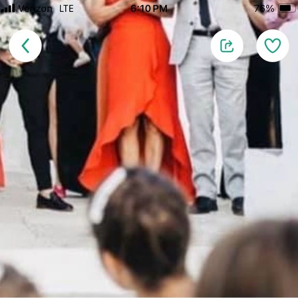 Long red dress - Picture 3 of 3